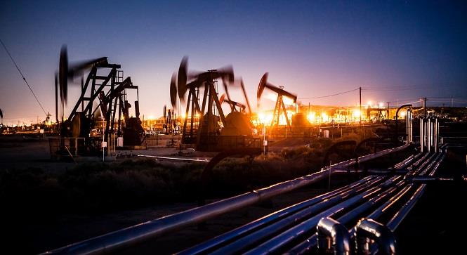 ‎Oil turns higher as Mexico plans to slash exports