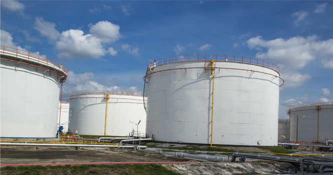 ‎US crude inventories rise for fourth week in a row