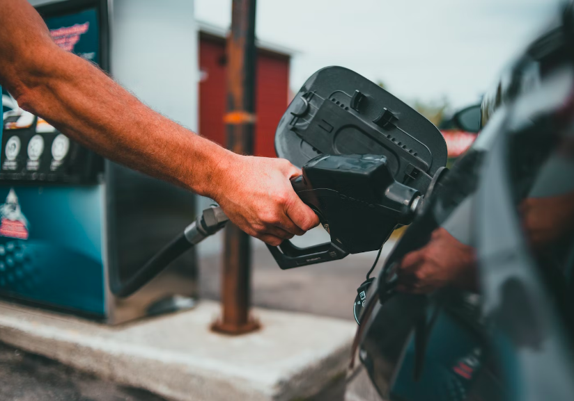 Egypt’s Fuel Pricing Committee to convene soon to decide on gasoline prices