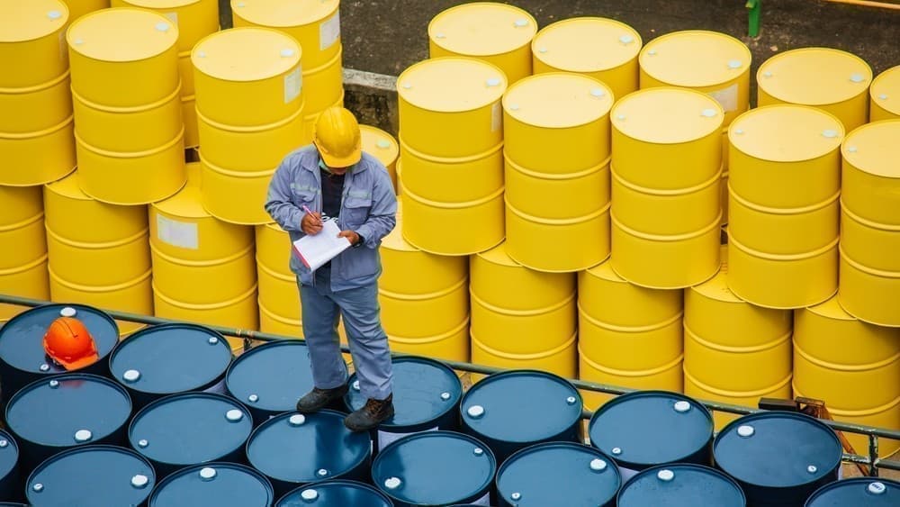 Oil Prices Set to Post Another Weekly Gain