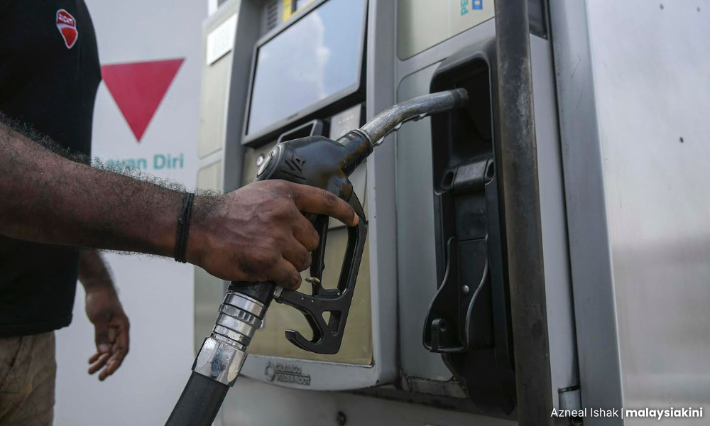 Retail prices of RON97, diesel drop six sen from tomorrow
