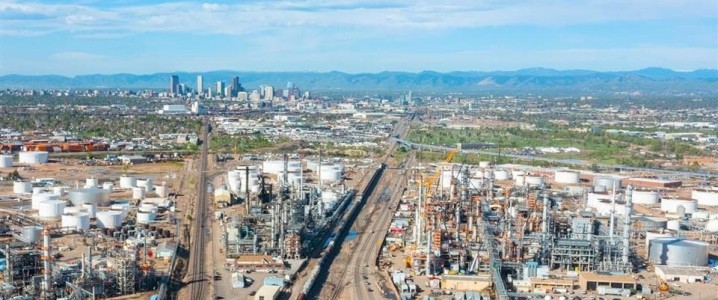 Gasoline, Distillate Builds Spook Oil Markets