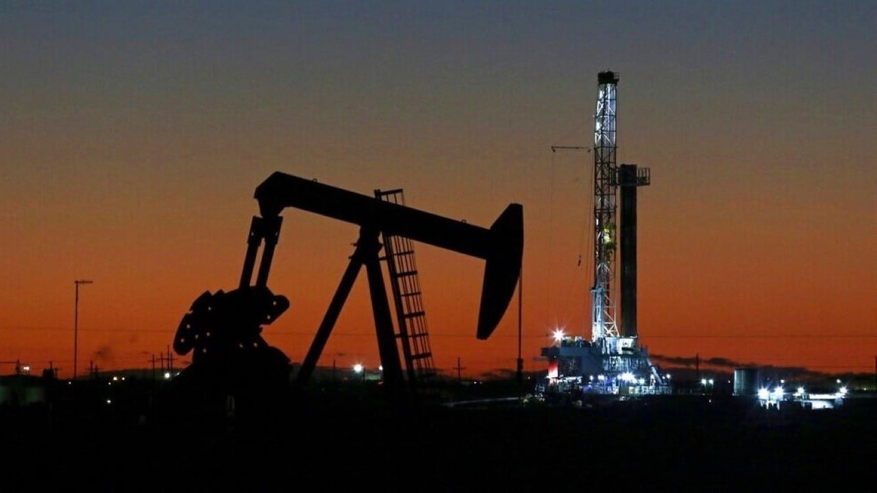 HPCL, BPCL shares fall up to 4% after Brent crude crosses $70 per barrel mark