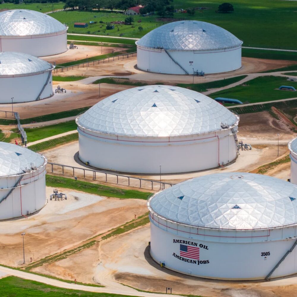 Oil prices fall 7% after Iran strike on U.S. base in Qatar leaves no reported casualties