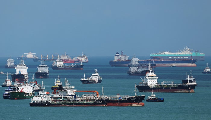 Oil dips and stocks extend gains as US, Israel, Iran continue strikes