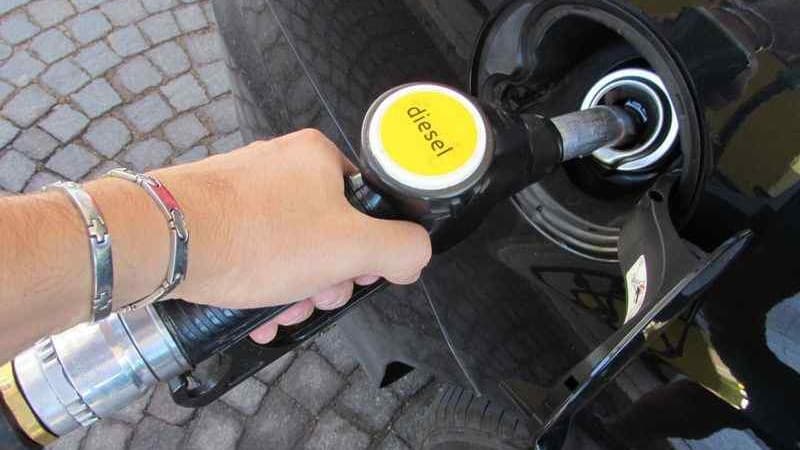 U.S. Energy Dominance Agenda Can’t Shield Driver From Higher Gasoline Prices