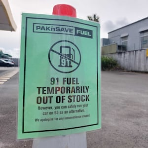 Middle East conflict live updates: Oil prices drop more than 5% after Trump sends peace plan to Iran