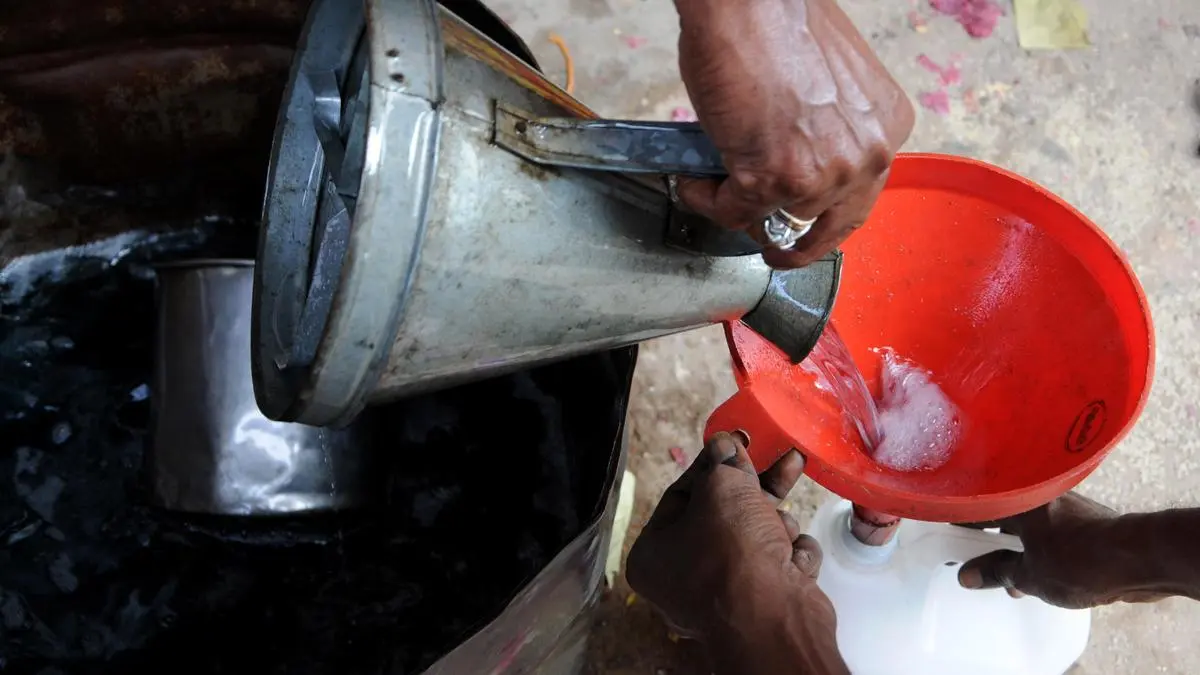 India relaxes kerosene rules to tackle energy supply issues