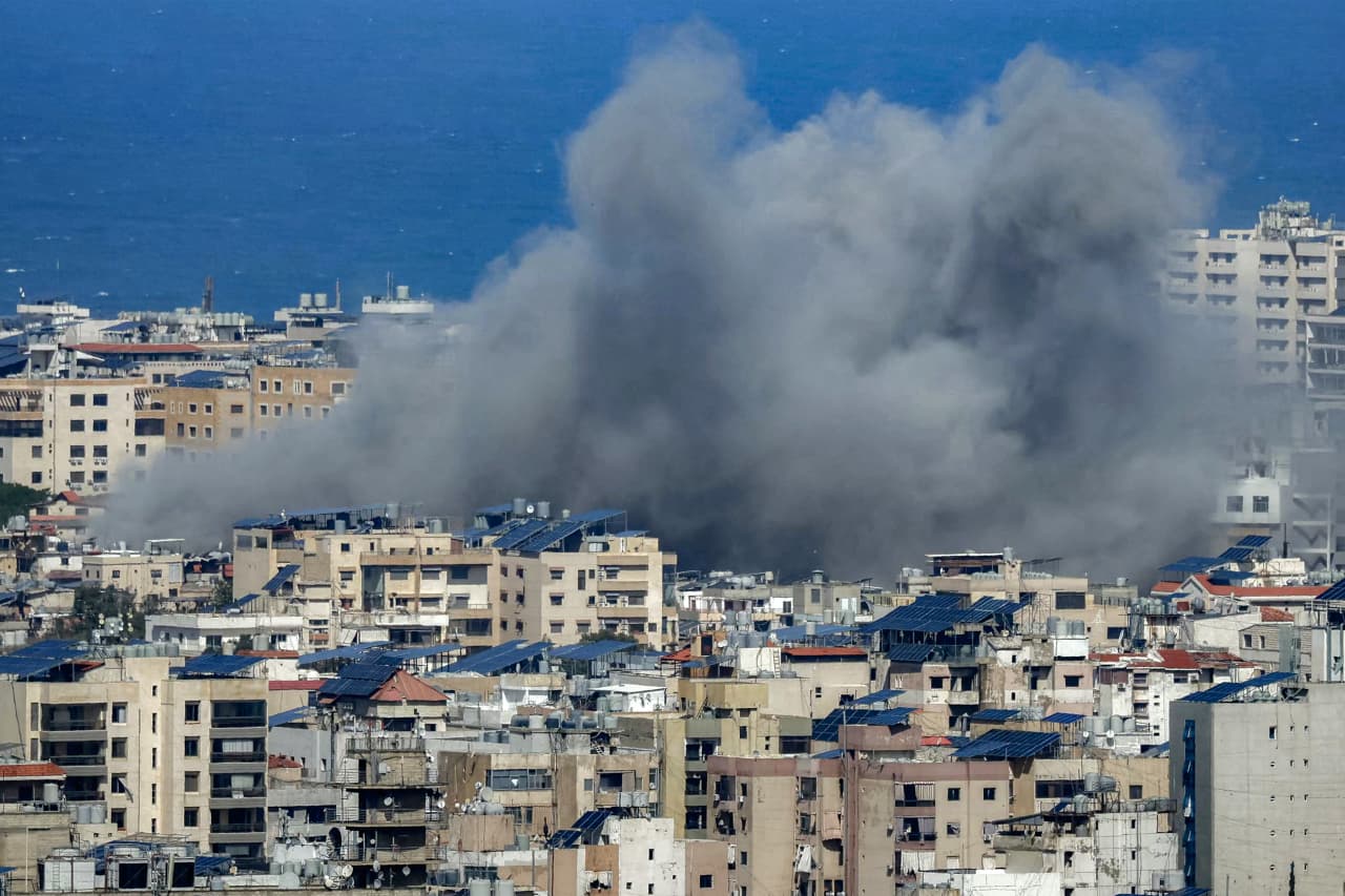 Oil prices jump after Trump says he could ‘blow up’ Iran’s power plants, oil wells and Kharg Island if deal not reached