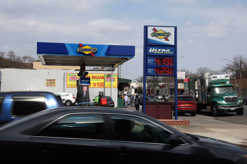 Oil prices climb after Trump threatens Iran over Strait of Hormuz