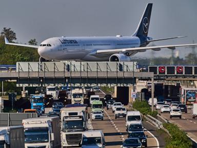 Airline company Lufthansa cuts 20,000 flights as war squeezes fuel prices and supplies