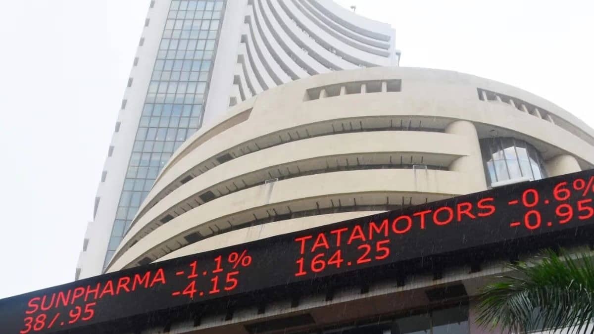 Stock Market Opening Bell: Nifty 50 Fell 0.30%, Sensex Declined 0.23%