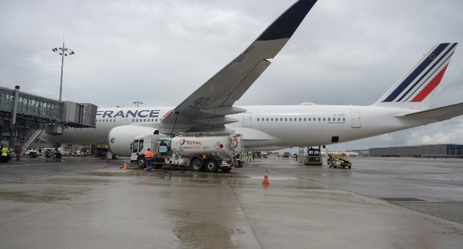 EU Weighs Options As Summer Jet Fuel Threat Looms