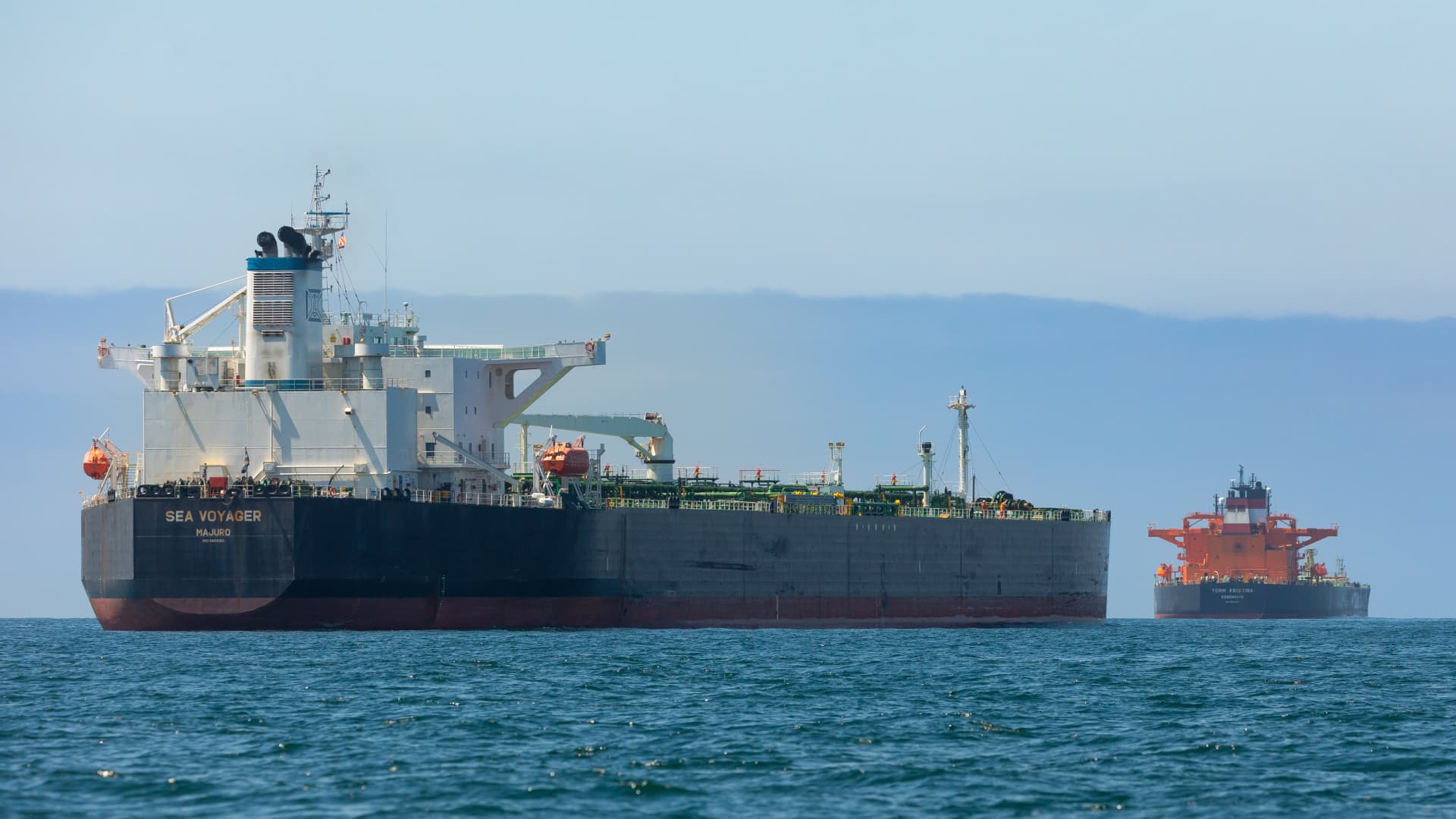 Oil prices fall 5% after Trump says Iran talks proceeding in a ‘constructive manner’