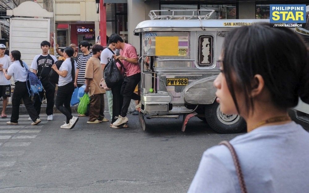 Oil price rollback highly possible next week, says DOE