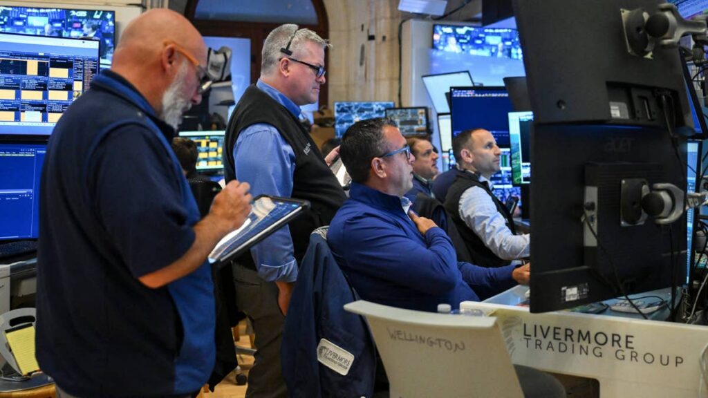 Michael Burry sends loud signal to stock market investors