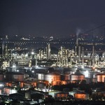 Oil prices slide as markets await Trump’s ‘most crushing’ Iran sanctions plan