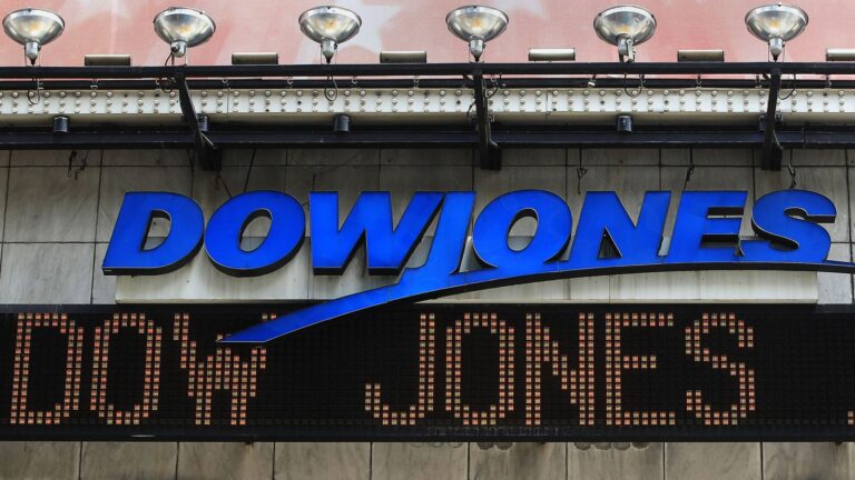 Dow Jones falls 370 points on Monday