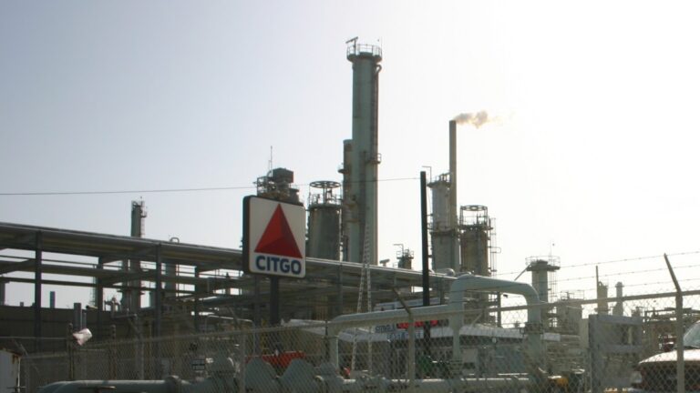 Why More Venezuelan Oil Won’t Solve America’s Gasoline Problem
