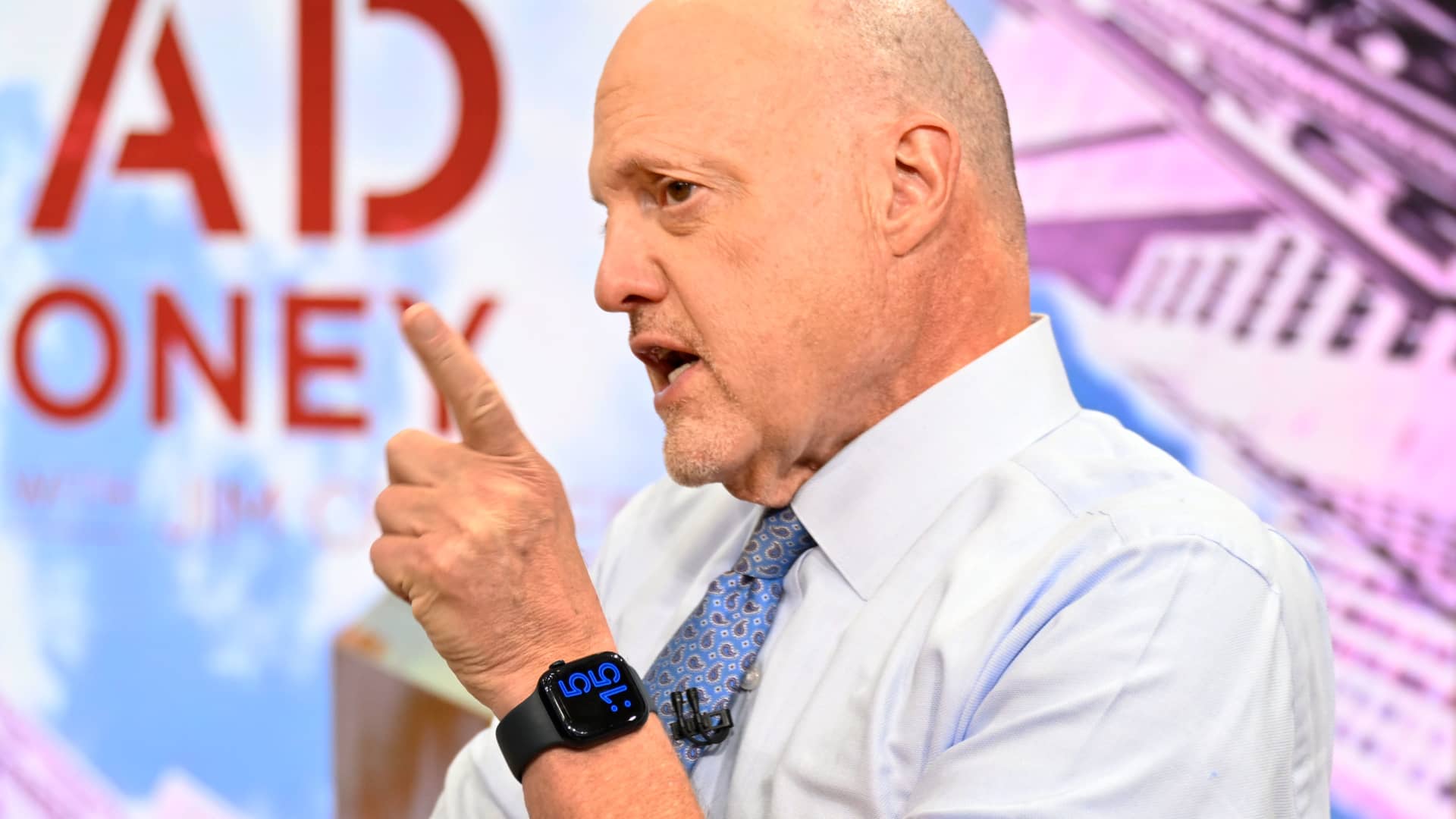 Cramer’s week ahead: Falling oil could help stocks but Fed is the next big test